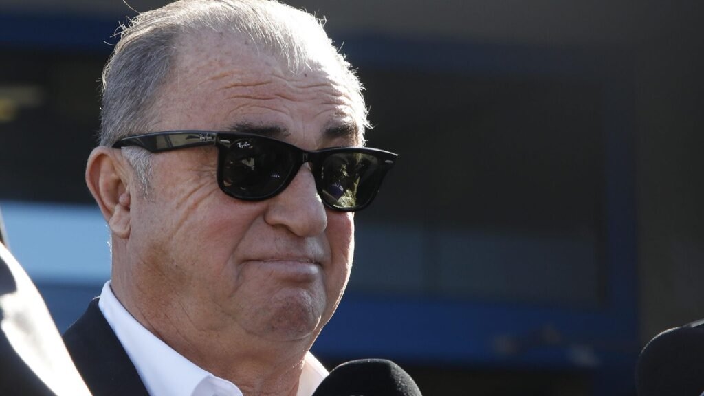 Faroe Adaları yenilgisi sonrası Çekya’da Fatih Terim yeniden gündem oldu