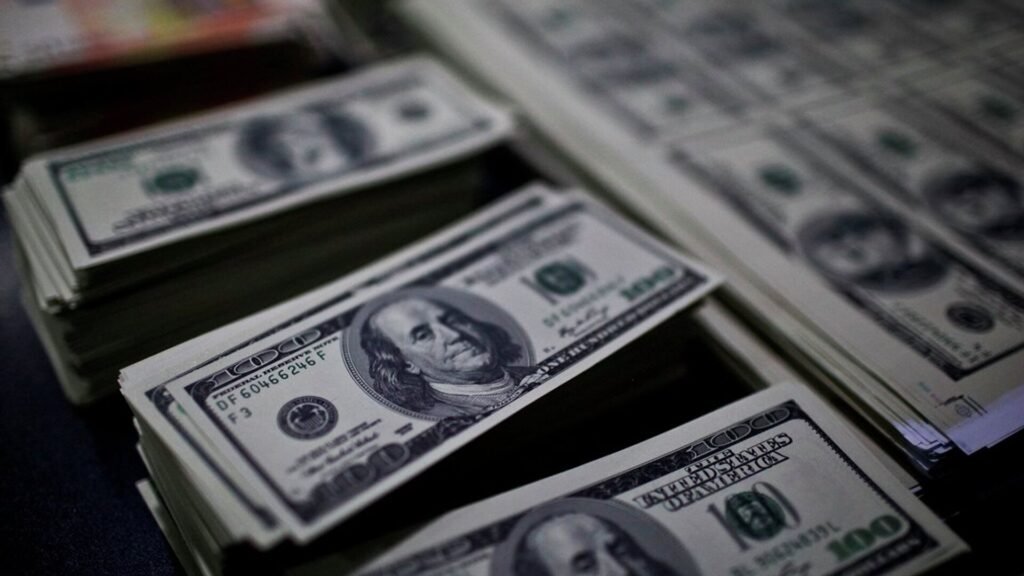 G7 ülkeleri Rus varlıklarını kullanarak Ukrayna’ya 25 milyardan dolardan fazla kredi sağladı