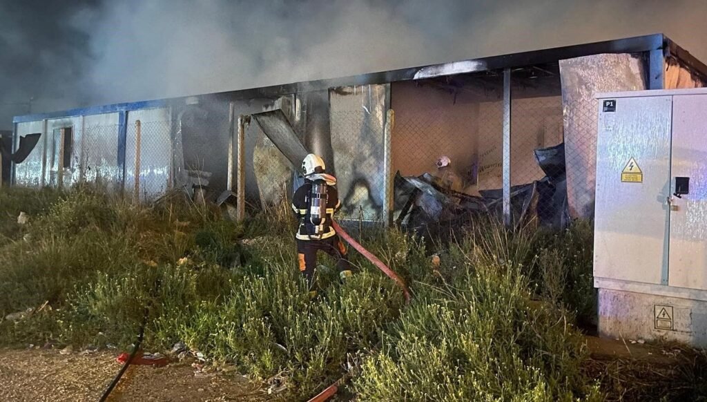 Hatay’da konteyner yangını
