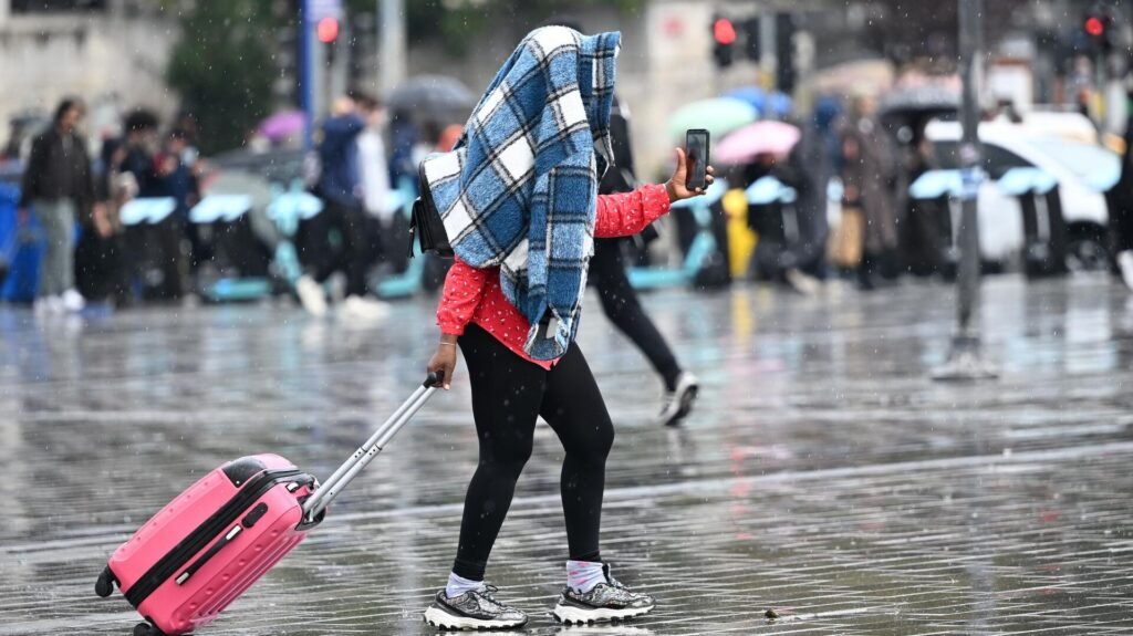 Meteoroloji’den son dakika uyarısı: Hafta sonu İstanbul ve 12 il için sarı kod alarmı