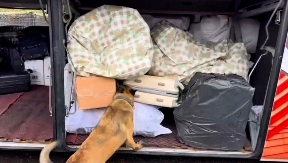 Otobüsle 34 milyon liralık uyuşturucu sevkiyatı