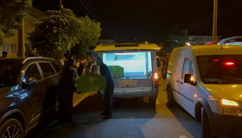 Otomobilin çarptığı eski muhtar yaşamını yitirdi