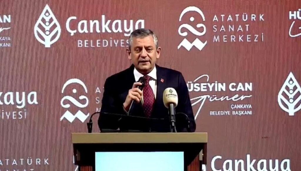 Özgür Özel’den iddianame tepkisi: “Tel tel dökülüyor”