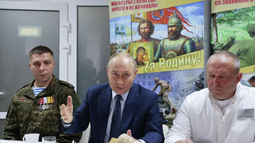 Rus askeri uzman: Putin, Batılı ülkelere hem açıklık mesajı veriyor hem de sert yanıt uyarısında bulunuyor