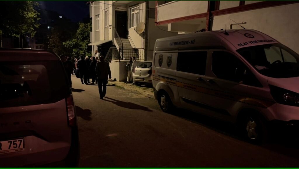 Yanlışlıkla kızını vurunca canına kıydı