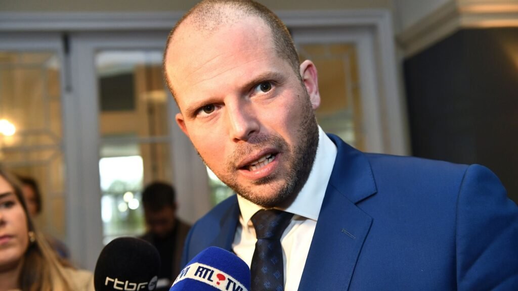 Belçika Savunma Bakanı Francken, ülke üzerinde tespit edilen İHA’larla ilgili Rusya’yı suçladı