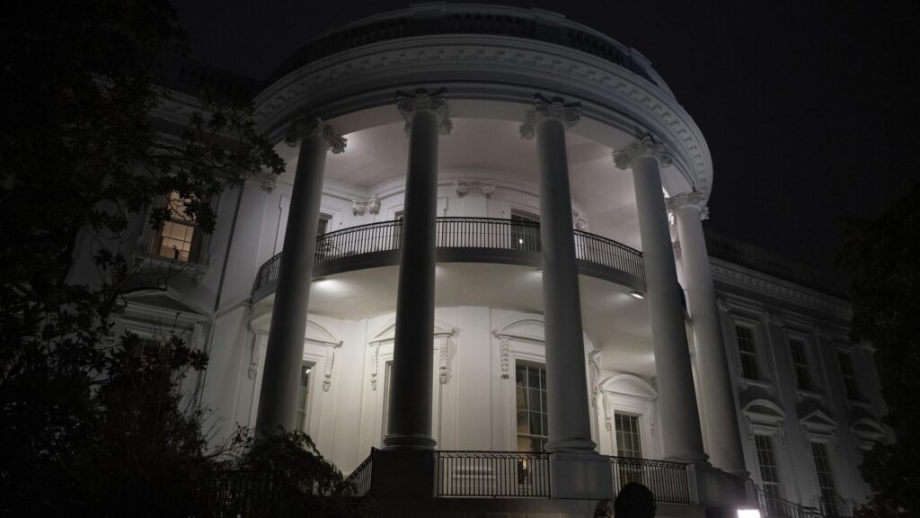 Beyaz Saray: Biden’ın ülkemizin üzerine saldığı ulusal güvenlik krizinin boyutu abartılamaz