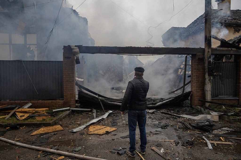 Rusya bir haftada bin 400 İHA, bin 100 güdümlü bomba kullandı