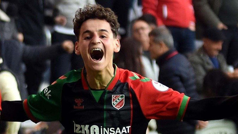 Fenerbahçe’den 3. Lig’e kanca! 18 yaşındaki yıldız adayı transferin gözdesi