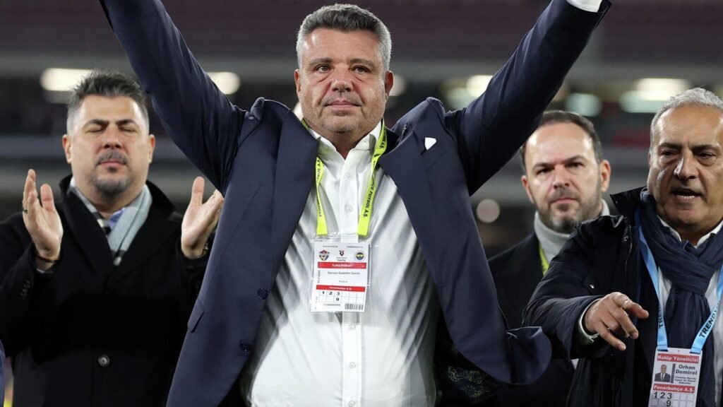 Fenerbahçe’den açıklama: Başkanımızın bu süreci de sağduyu ve metanetle atlatacağına olan inancımız tamdır