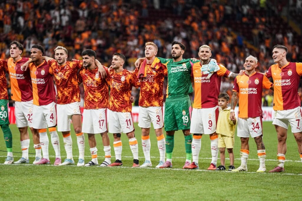 İlk 11 belli oldu. Galatasaray, Antalya deplasmanında