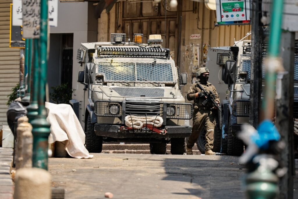 İsrail, Batı Şeria’da tarihi eserlere de el koydu