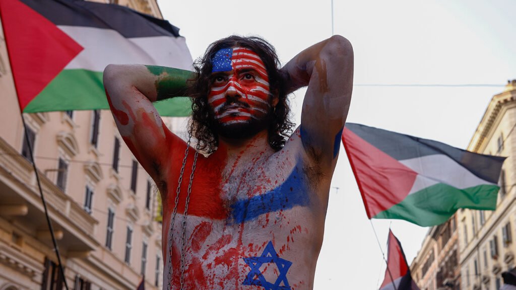 İtalya’da “Filistin” yürüyüşü