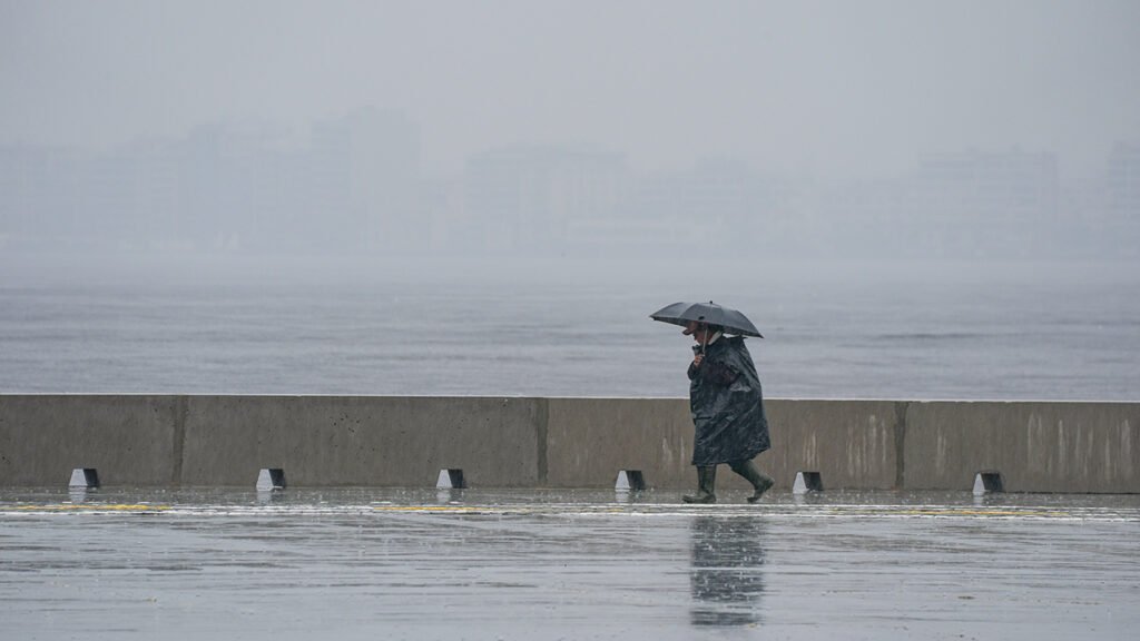 Meteorolojiden 5 kente kuvvetli yağış uyarısı