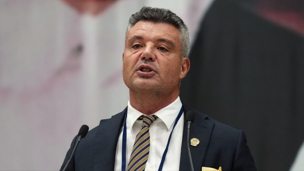 Sadettin Saran’dan dolandırıcılık uyarısı