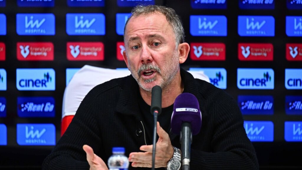 Sergen Yalçın: Bu akşamki maç bana göre bir tiyatro oyunuydu