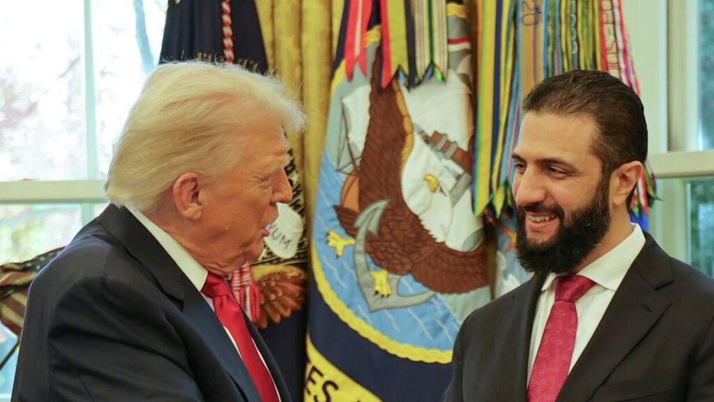 Trump’tan Suriye açıklaması: İsrail açık bir diyalog sürdürmeli, bu tarihi bir fırsat