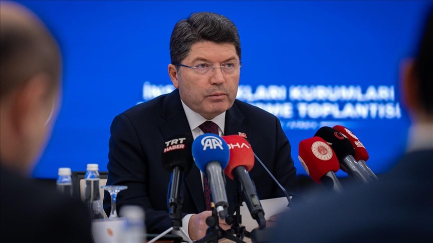 Yasa dışı bahis ve kumar suçlarına ilişkin cezalar artıyor. Bakan Tunç’tan açıklama