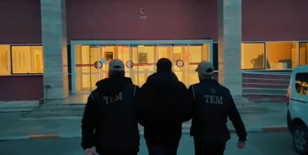 46 ildeki FETÖ operasyonunda 82 tutuklama