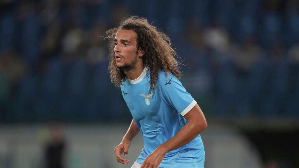 Fenerbahçe, Guendouzi’yi İstanbul’a getiriyor