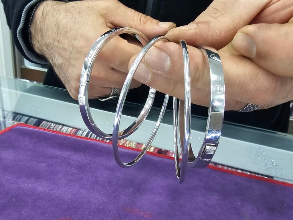 Fiyatlardaki artışlar, düğün takılarını değiştirdi: Altın bileziklerin yerini gümüş aldı