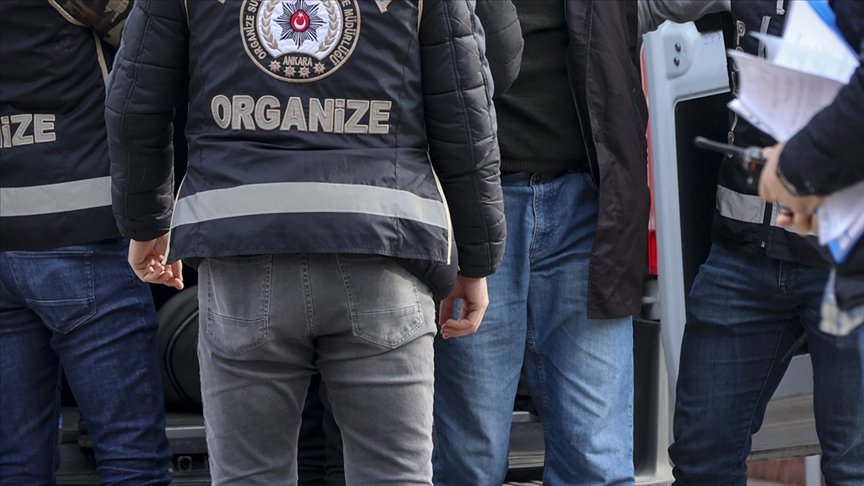 İstanbul’da Gündoğmuşlar’a şafak baskını