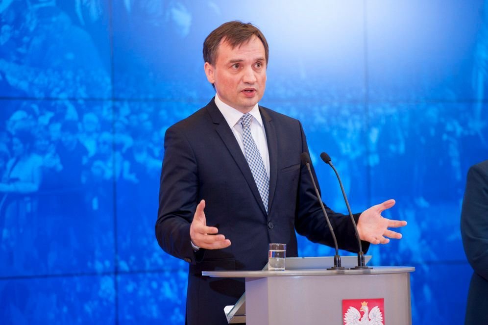 Macaristan’dan Polonyalı bakana siyasi sığınma