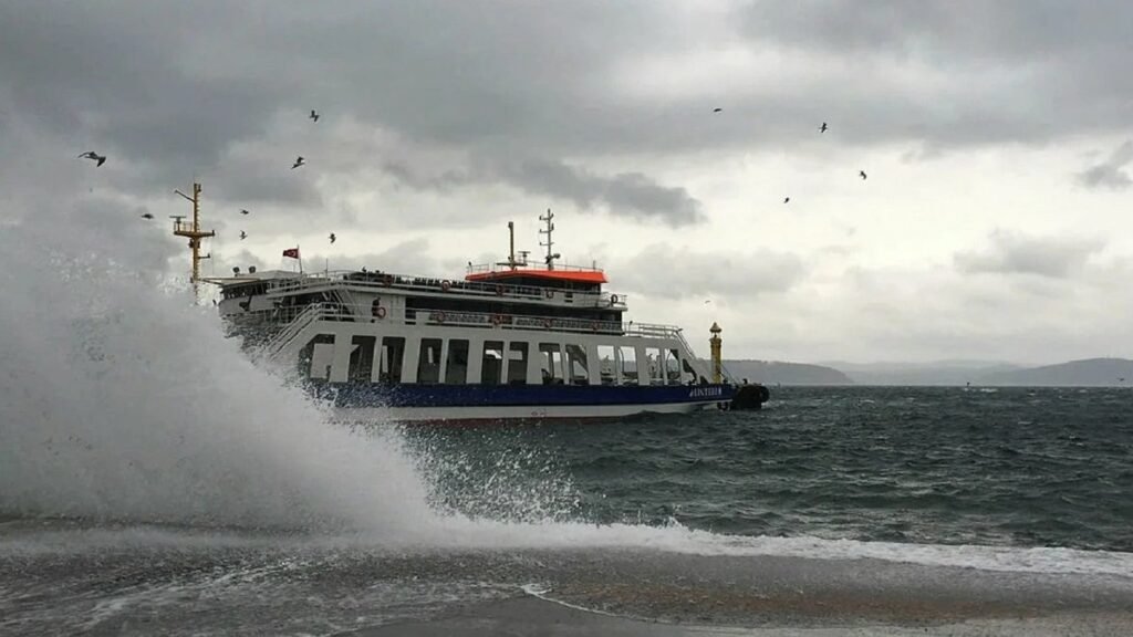 Marmara’da fırtına alarmı! BUDO’nun bazı seferleri iptal edildi