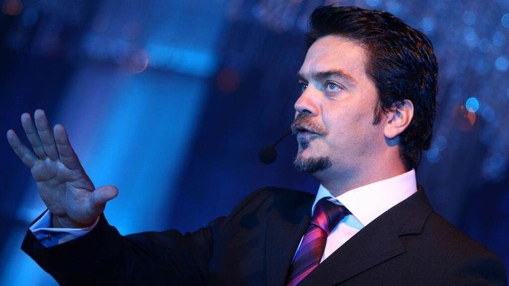 Merakla beklenen o soruyu yanıtladı: Beyaz Show geri mi geliyor?