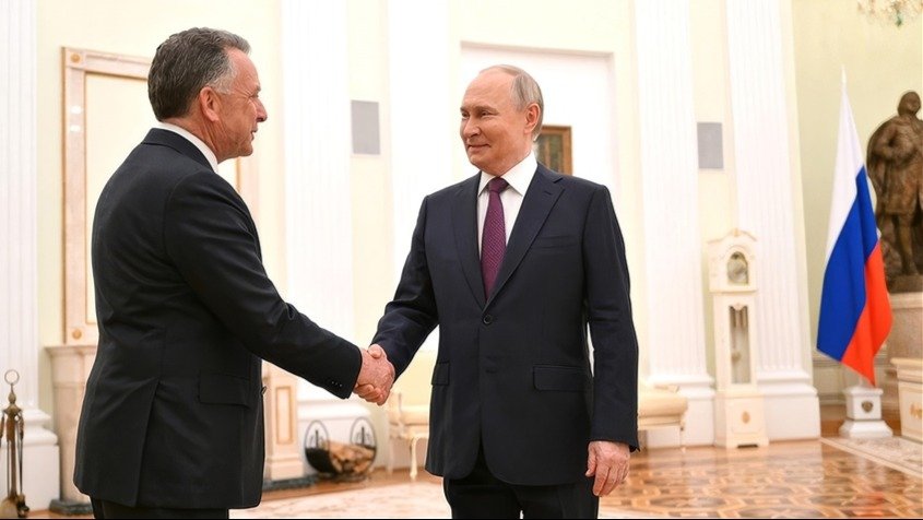 Putin’in ABD heyetiyle Moskova’da görüşüyor