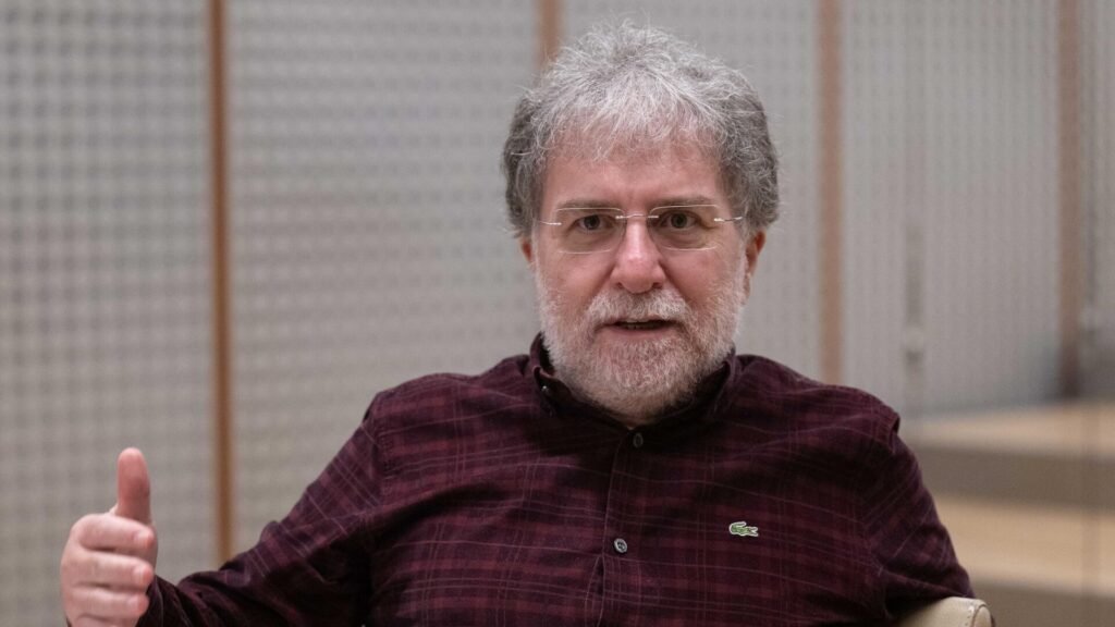 Ahmet Hakan: ‘Tarkan’dan sonra laiklik bildirisi’