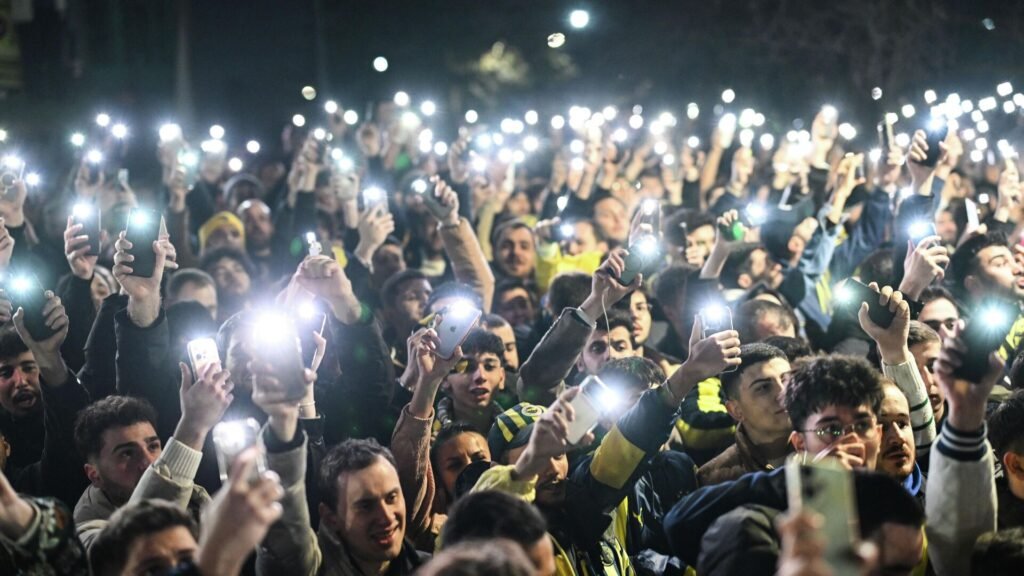 Ara transferin bitimine saatler kala Süper Lig takımları: Kimler imza attı? Kimler ayrıldı?