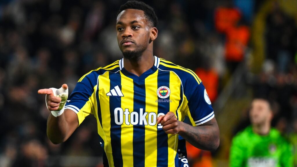 Büyük umutlarla geldi, aylar sonra gönderildi, “Rusya’ya hoş geldin”