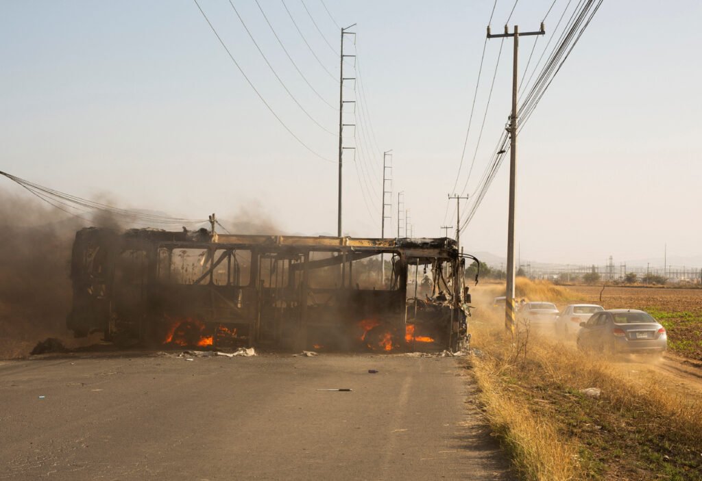 El Mencho öldürüldü. Meksika’da kartel üyeleri güvenlik güçleriyle çatışıyor