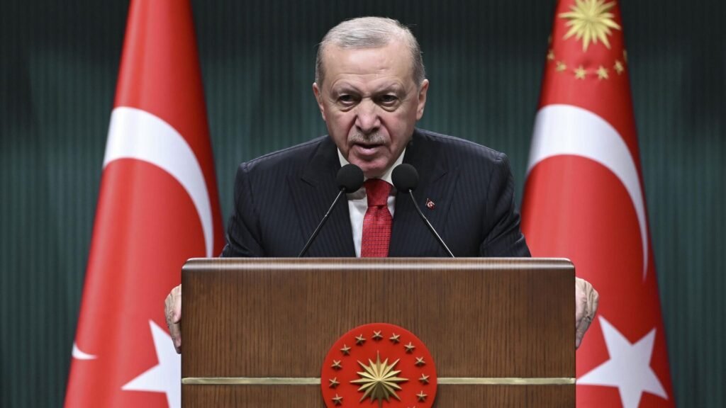 Erdoğan: Artık kendi yazılımını üreten ve ürettiklerini tüm dünyaya ihraç eden bir Türkiye var