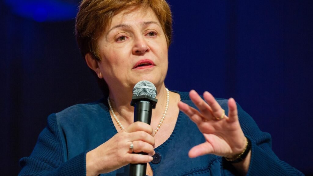 IMF’den enflasyon mesajı: Küresel düşüş bekleniyor