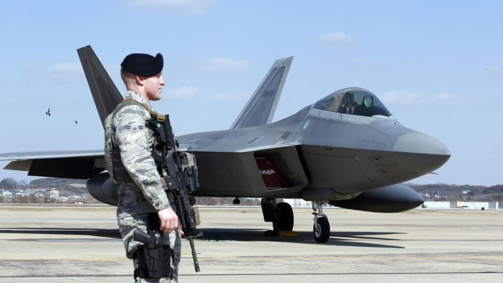 İsrail medyası: ABD’nin 12 adet F22 savaş uçağı İsrail’de