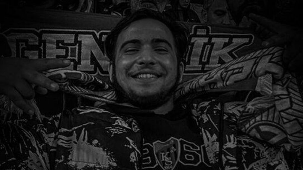 Kocaelispor–Beşiktaş maçında bir taraftar hayatını kaybetti