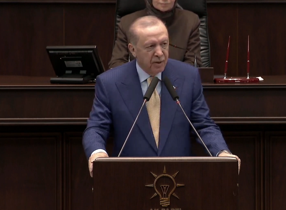 MEB’in ramazan genelgesi. Cumhurbaşkanı Erdoğan: Okul etkinlikleri anayasaya uygun