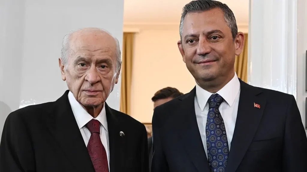 Özel ile Bahçeli telefonda görüştü