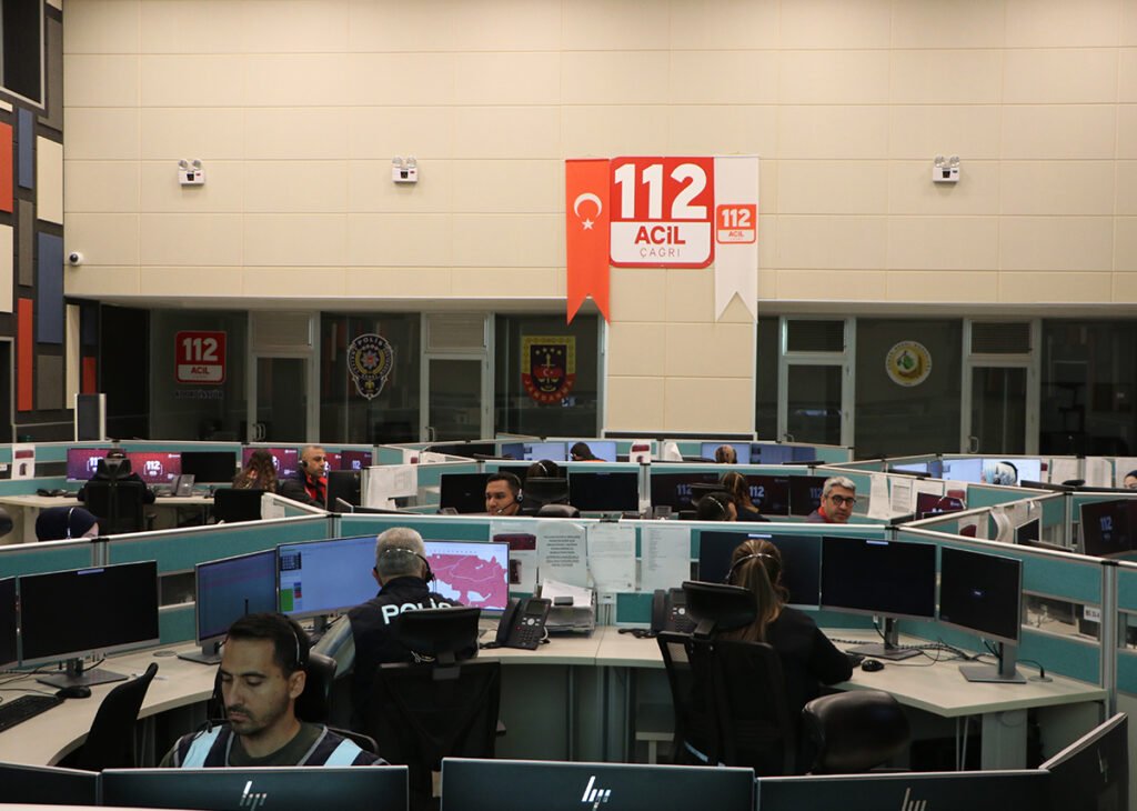 “Takma dişim kayboldu” dedi, 112’yi aradı