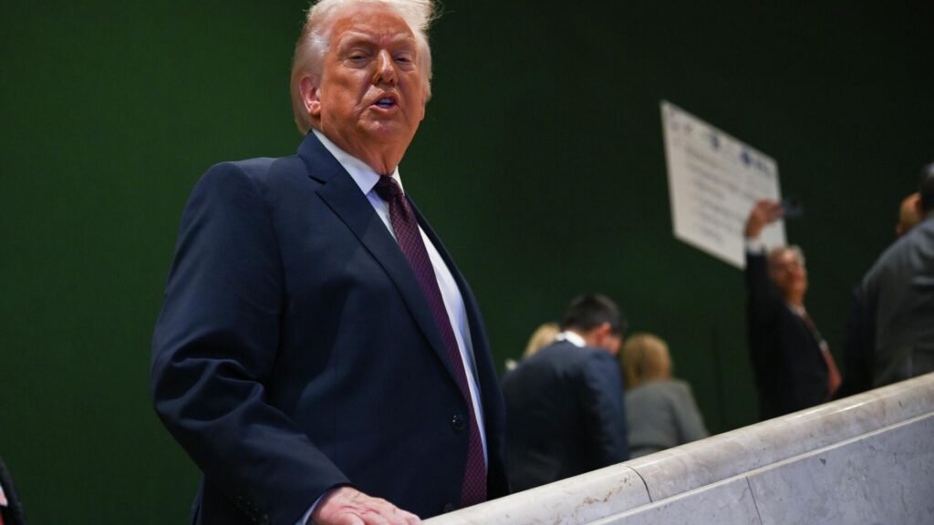 Trump: İran ile ya bir anlaşma yapacağız ya da geçen seferki gibi çok kötü şeyler yapmak zorunda kalacağız