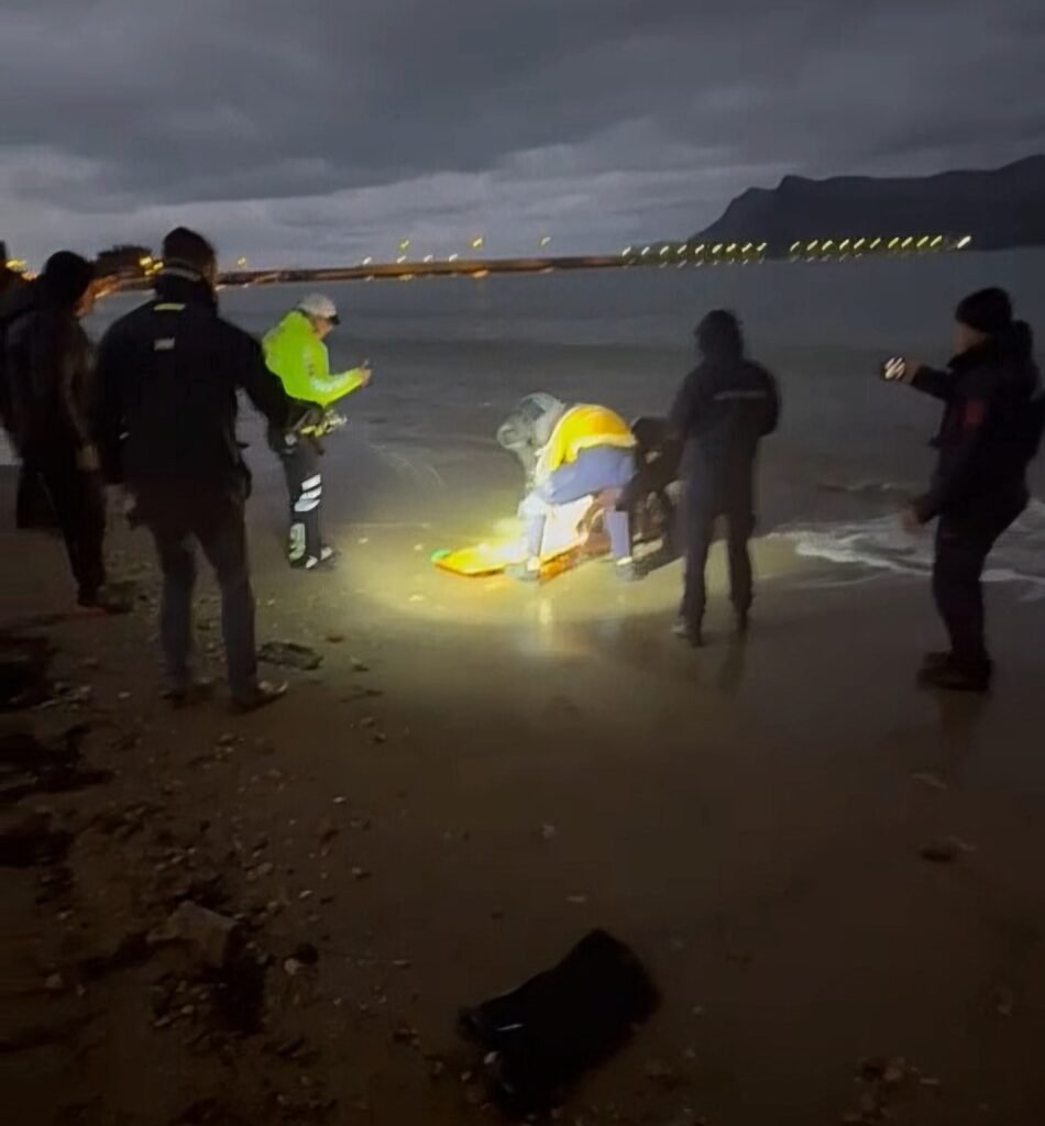 Üniversite öğrencisinin cansız bedeni denizde bulundu