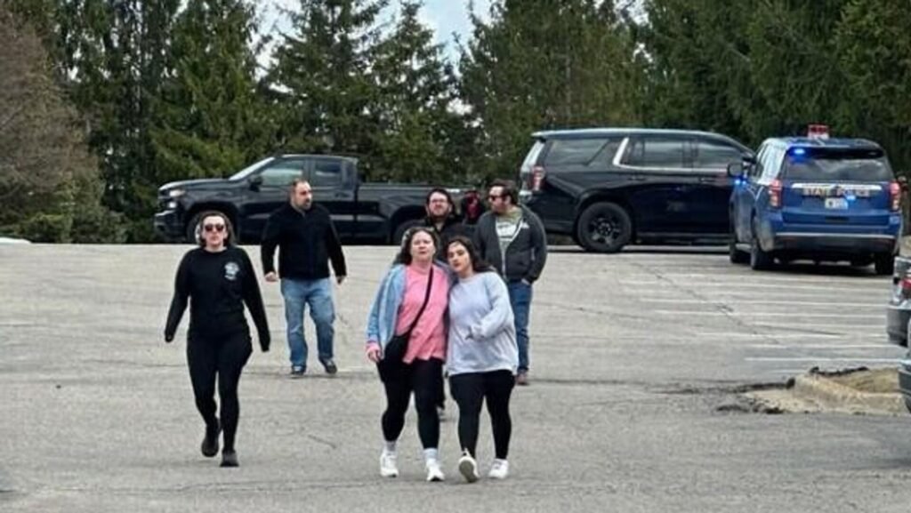 ABD’de sinagoga silahlı saldırı: Şüpheli aranıyor