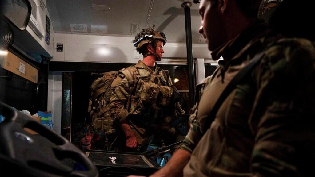 Amerikan basını: Pentagon ‘İran operasyonu için havadan indirme tugayı hazırlıyor’