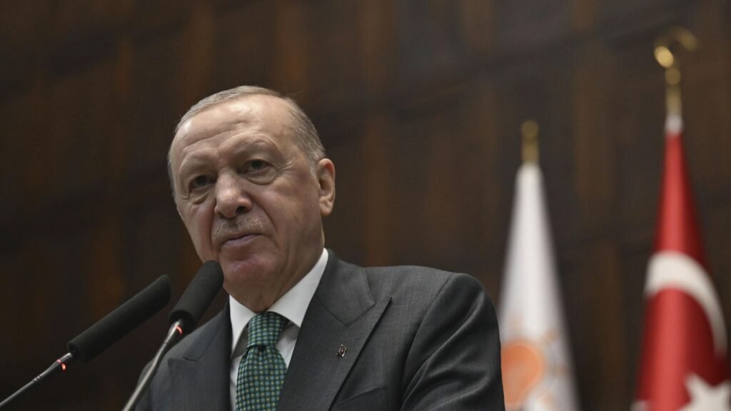 Cumhurbaşkanı Erdoğan: Küresel tüketim çarkının kadın emeğini sömürmesine, karşı durmak insanlığımızın gereği