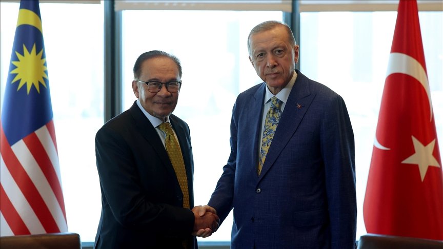 Cumhurbaşkanı Erdoğan’dan İran diplomasisi: “Çatışmaların uzaması bölgeyi zorlu süreçlere sokabilir”