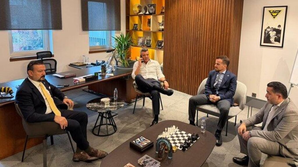 Fenerbahçe’de acil toplantı: Tedesco’yla yollar ayrılıyor mu?