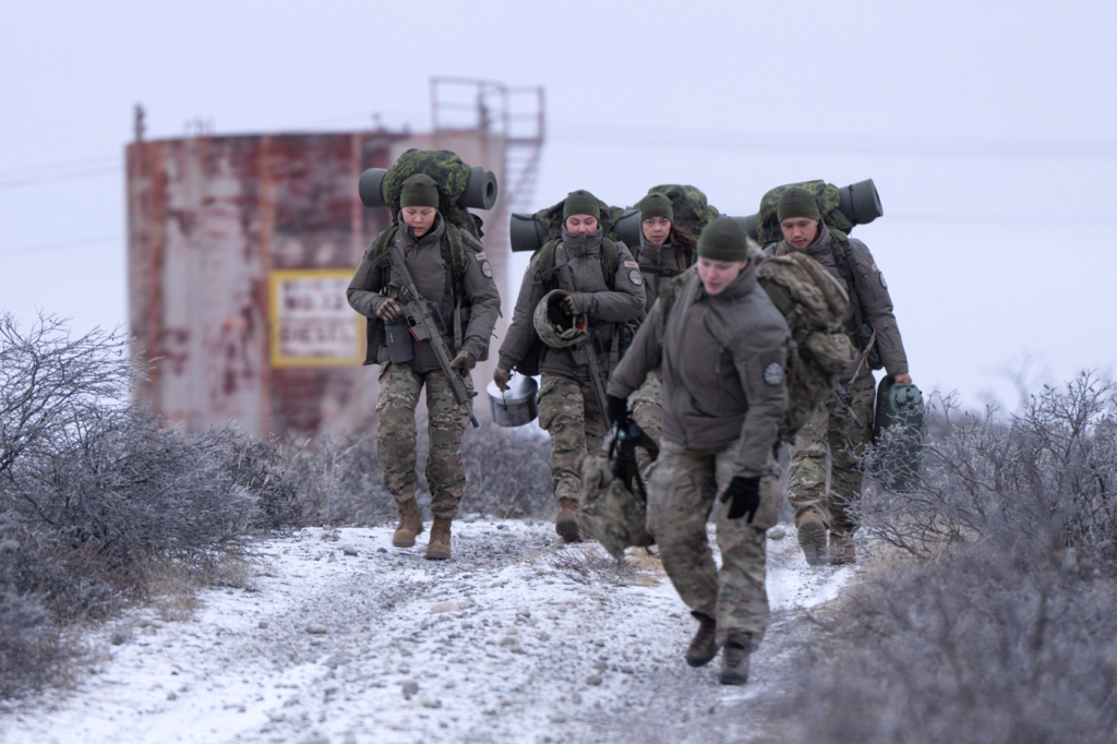 Grönland işgale hazırlanmış. Tatbikat denildi, gerçek operasyon çıktı