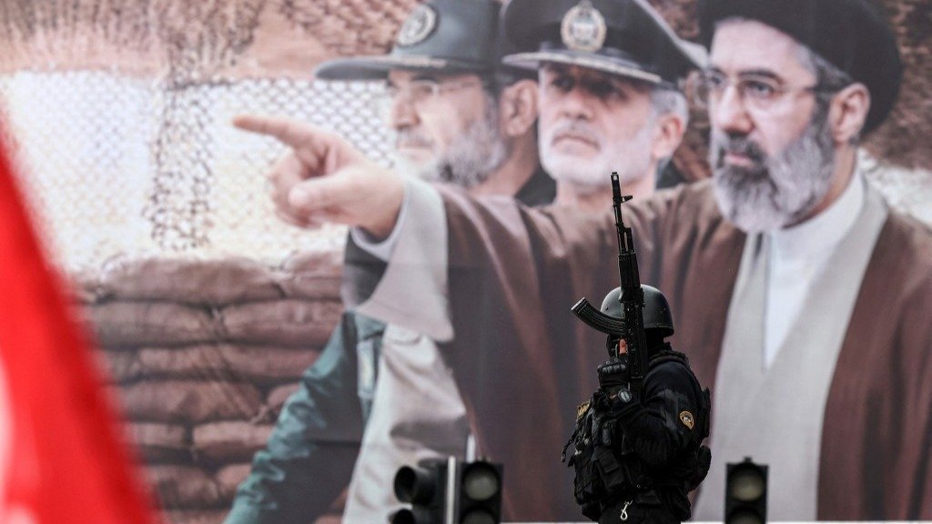 İran geri adım atmıyor. “Savaş bizim şartlarımızla biter”